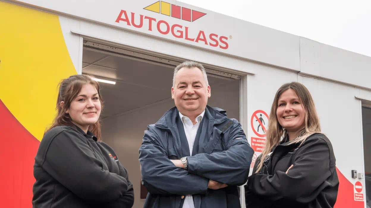 Autoglass group of three