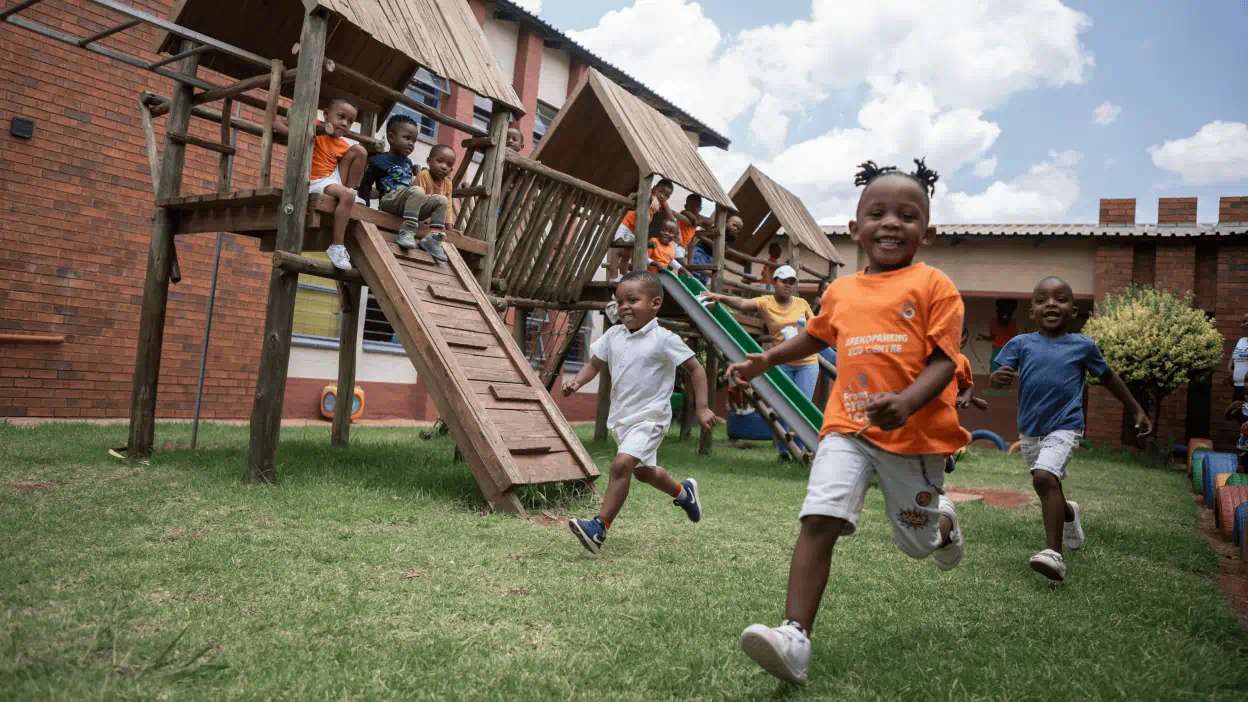 AT children running